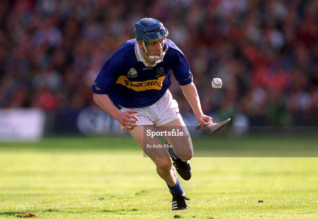 9 September 2001; Lar Corbett of Tipperary during the Guinness All-Ireland Senior Hurling Championship Final match between Tipperary and Galway at Croke Park in Dublin. Photo by Aoife Rice/Sportsfile