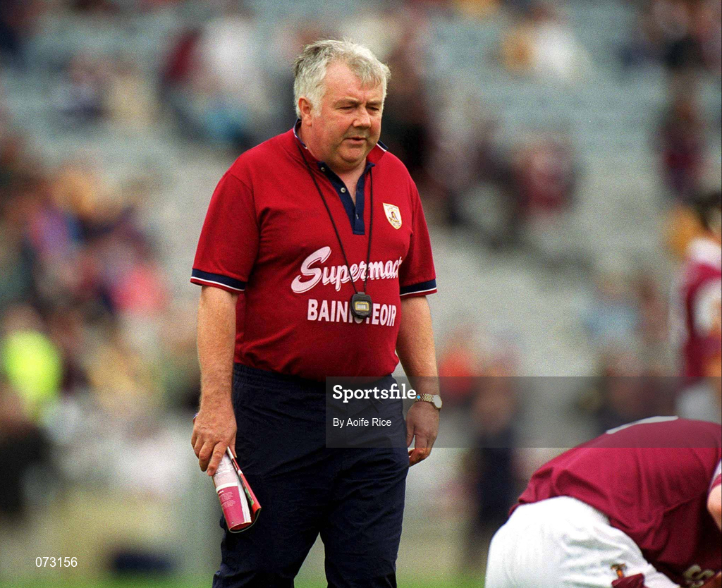 9 September 2001; Galway manager Josie Harte during the All-Ireland Minor Hurling Championship Final between Cork and Galway at Croke Park in Dublin. Photo by Aoife Rice/Sportsfile