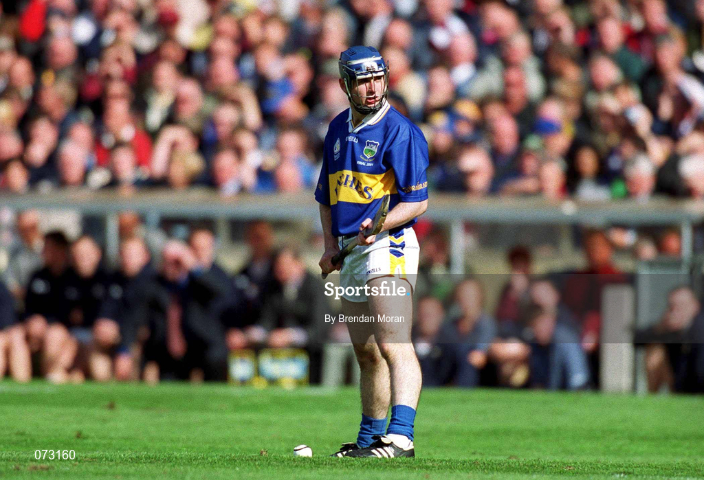 9 September 2001; Eoin Kelly of Tipperary during the Guinness All-Ireland Senior Hurling Championship Final match between Tipperary and Galway at Croke Park in Dublin. Photo by Brendan Moran/Sportsfile