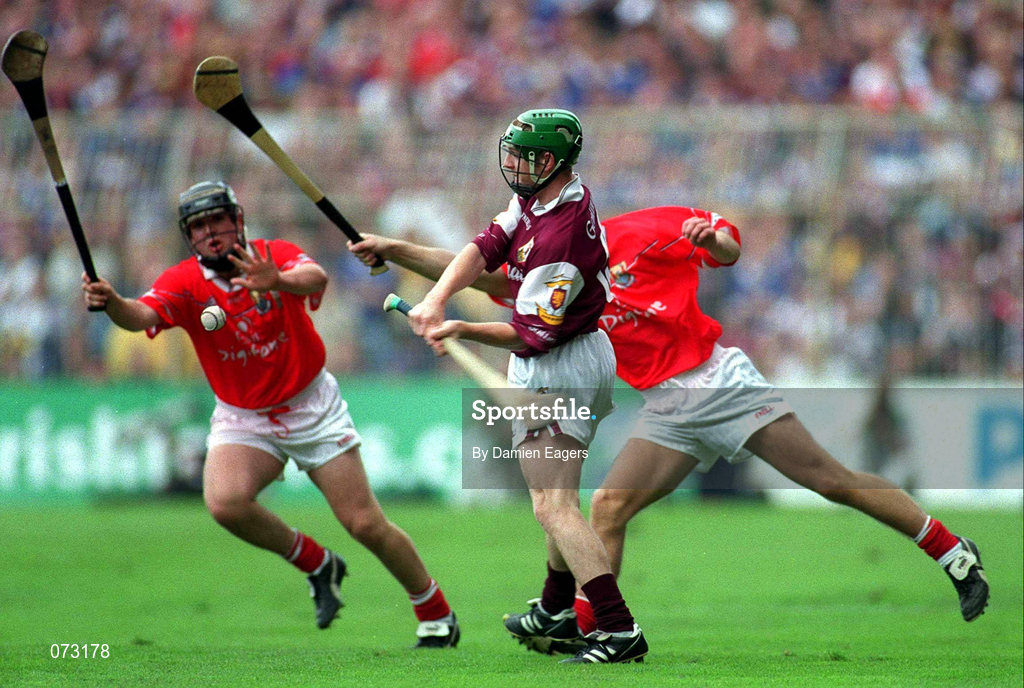 9 September 2001; Andrew Smith of Galway in action against Shane Murphy, left, and Tomas O'Leary of Cork during the All-Ireland Minor Hurling Championship Final between Cork and Galway at Croke Park in Dublin. Photo by Damien Eagers/Sportsfile