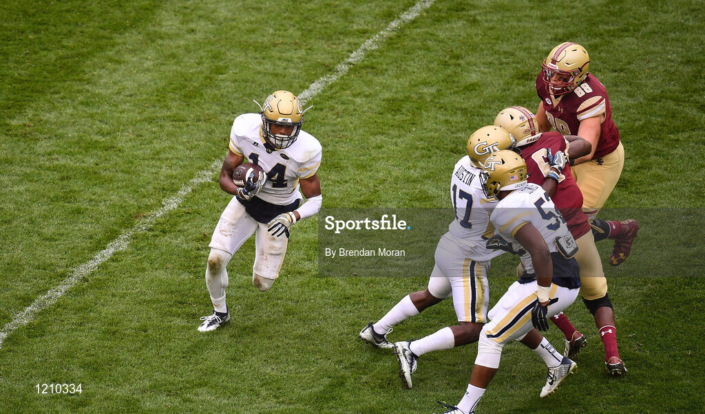 3 September 2016; Defensive Back Corey Griffin of Georgia Tech Yellow Jackets runs an intercept pass during the Aer Lingus College Football Classic match between Boston College Eagles and Georgia Tech Yellow Jackets at the Aviva Stadium in Lansdowne Road, Dublin. Photo by Brendan Moran/Sportsfile