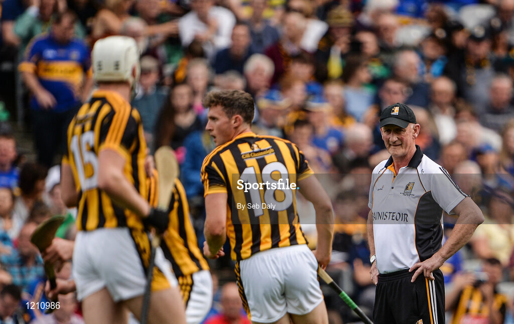 4 September 2016; Kilkenny manager Brian Cody watches his players warm up ahead of the GAA Hurling All-Ireland Senior Championship Final match between Kilkenny and Tipperary at Croke Park in Dublin. Photo by Seb Daly/Sportsfile