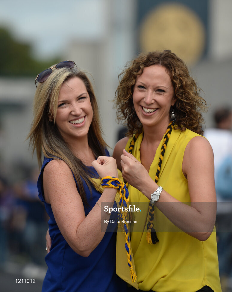 4 September 2016; Kilkenny supporter Catherine Nolan, from Gathabawn, Co Kilkenny, and Tipperary supporter Maureen Blanchfield, from, Ballyneale, Co Tipperary, ahead of the GAA Hurling All-Ireland Senior Championship Final match between Kilkenny and Tipperary at Croke Park in Dublin. Photo by Daire Brennan/Sportsfile