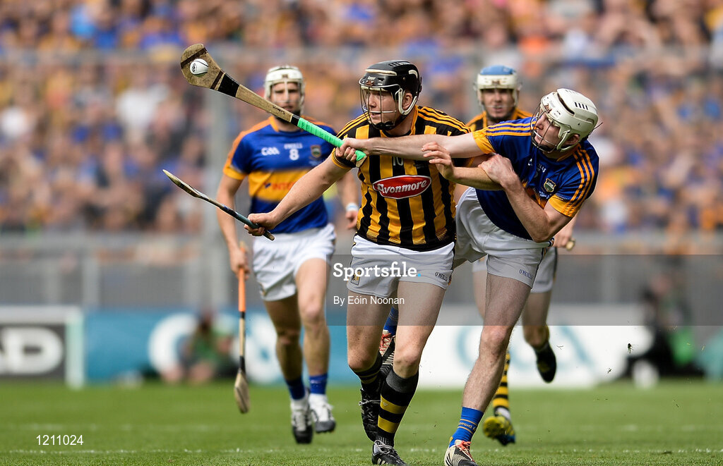 4 September 2016; Walter Walsh of Kilkenny  in action against Séamus Kennedy of Tipperary  during the GAA Hurling All-Ireland Senior Championship Final match between Kilkenny and Tipperary at Croke Park in Dublin. Photo by Eóin Noonan/Sportsfile