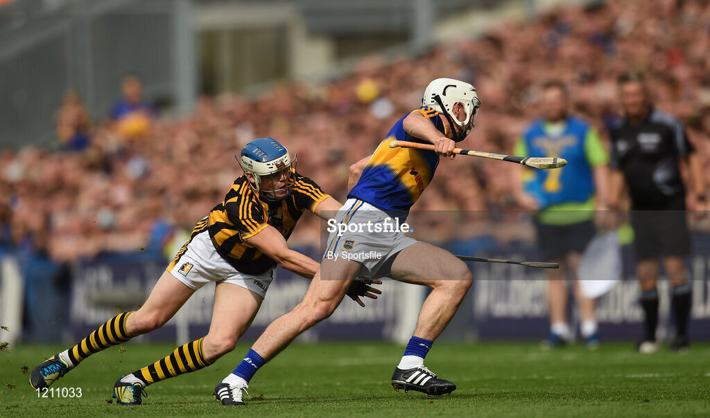 4 September 2016; Brendan Maher of Tipperary in action against TJ Reid of Kilkenny during the GAA Hurling All-Ireland Senior Championship Final match between Kilkenny and Tipperary at Croke Park in Dublin. Photo by Sportsfile