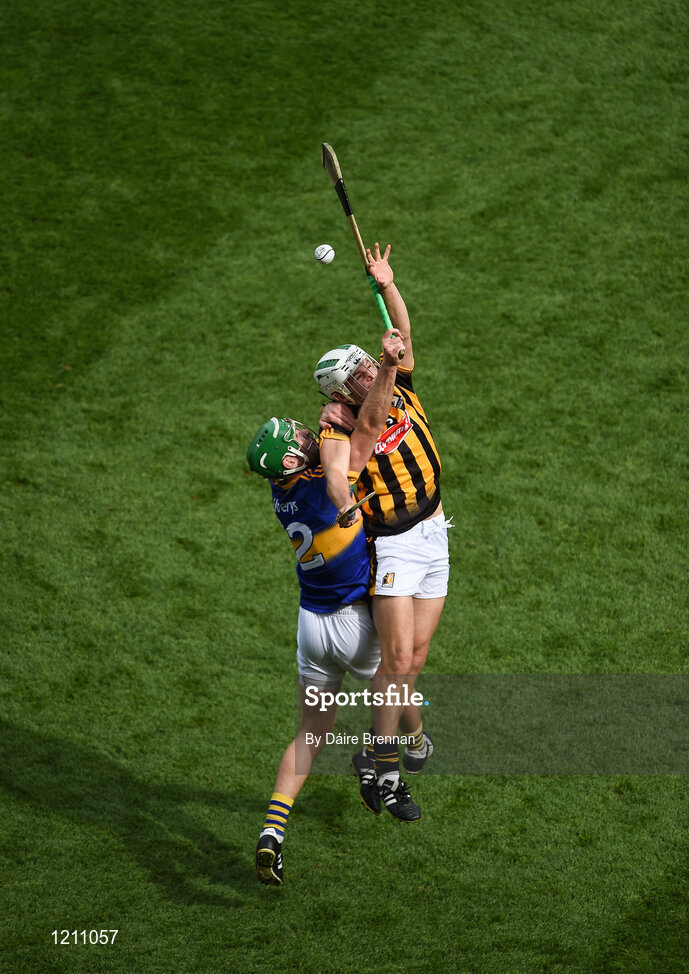 4 September 2016; Pádraig Walsh of Kilkenny in action against Noel McGrath of Tipperary during the GAA Hurling All-Ireland Senior Championship Final match between Kilkenny and Tipperary at Croke Park in Dublin. Photo by Dáire Brennan/Sportsfile