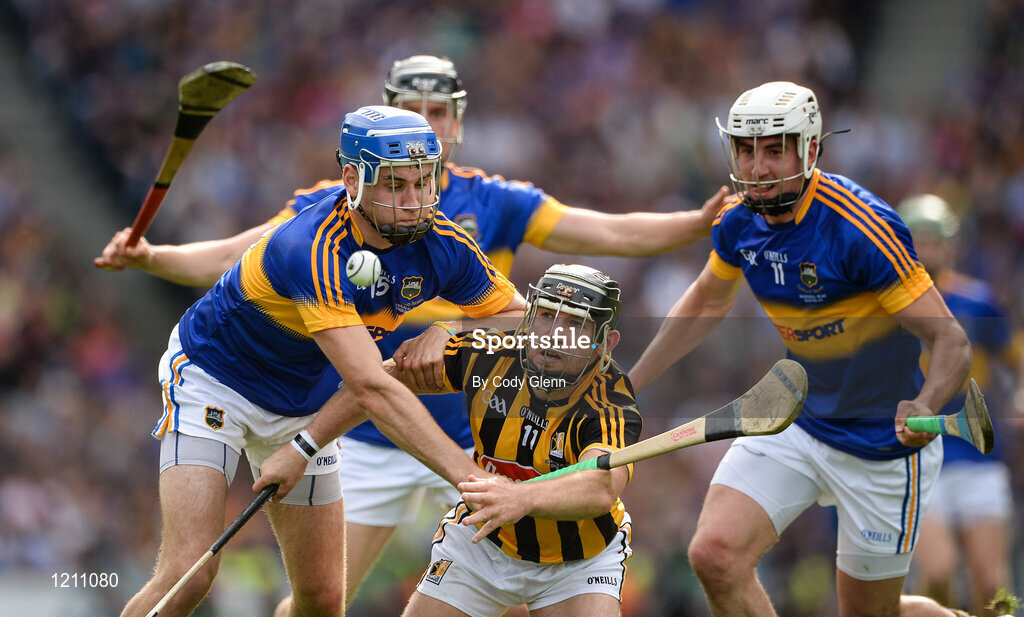 4 September 2016; Richie Hogan of Kilkenny in action against John McGrath, left, and Patrick Maher of Tipperary during the GAA Hurling All-Ireland Senior Championship Final match between Kilkenny and Tipperary at Croke Park in Dublin. Photo by Cody Glenn/Sportsfile