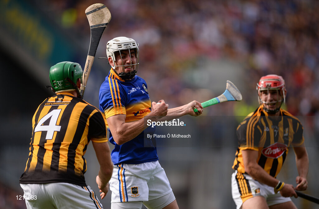 4 September 2016; Michael Cahill of Tipperary in action against Cillian Buckley of Kilkenny during the GAA Hurling All-Ireland Senior Championship Final match between Kilkenny and Tipperary at Croke Park in Dublin. Photo by Piaras Ó Mídheach/Sportsfile