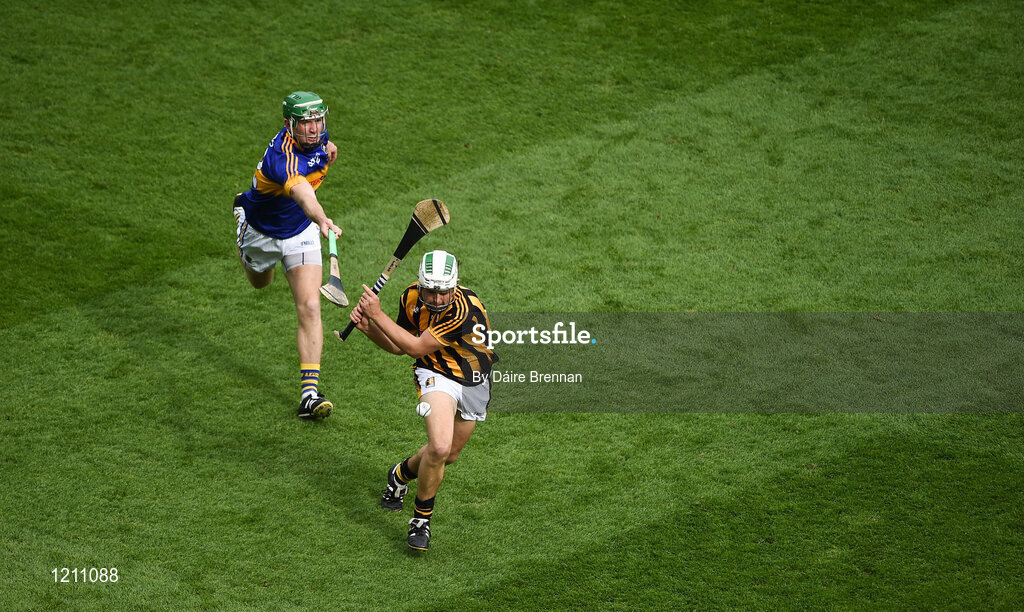 4 September 2016; Padraig Walsh of Kilkenny in action against John O'Dwyer of Tipperary during the GAA Hurling All-Ireland Senior Championship Final match between Kilkenny and Tipperary at Croke Park in Dublin. Photo by Daire Brennan/Sportsfile