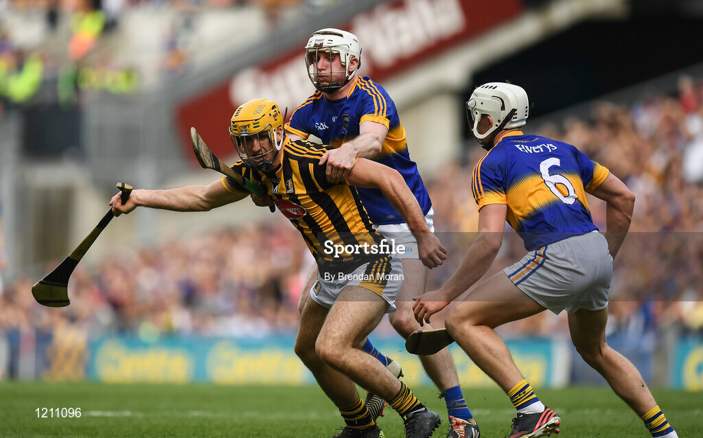 4 September 2016; Colin Fennelly of Kilkenny in action against Séamus Kennedy, centre, and Ronan Maher of Tipperary during the GAA Hurling All-Ireland Senior Championship Final match between Kilkenny and Tipperary at Croke Park in Dublin. Photo by Brendan Moran/Sportsfile
