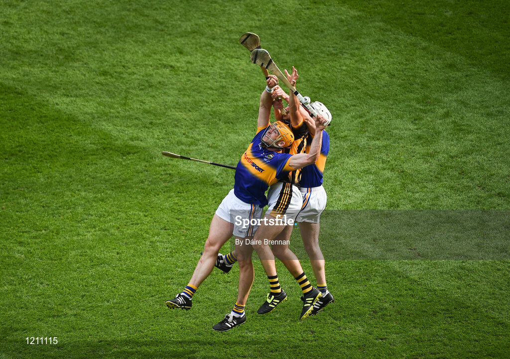 4 September 2016; Padraic Maher, left, and Michael Cahill of Tipperary in action against Kevin Kelly of Kilkenny during the GAA Hurling All-Ireland Senior Championship Final match between Kilkenny and Tipperary at Croke Park in Dublin. Photo by Daire Brennan/Sportsfile