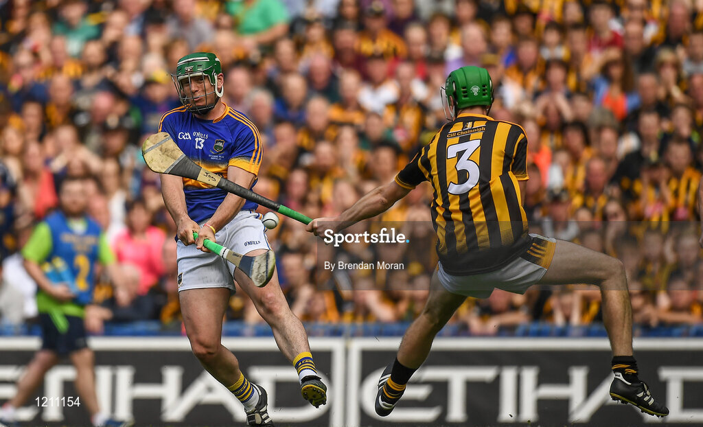 4 September 2016; John O’Dwyer of Tipperary scores his side's first goal despite the best efforts of Joey Holden of Kilkenny during the GAA Hurling All-Ireland Senior Championship Final match between Kilkenny and Tipperary at Croke Park in Dublin. Photo by Brendan Moran/Sportsfile