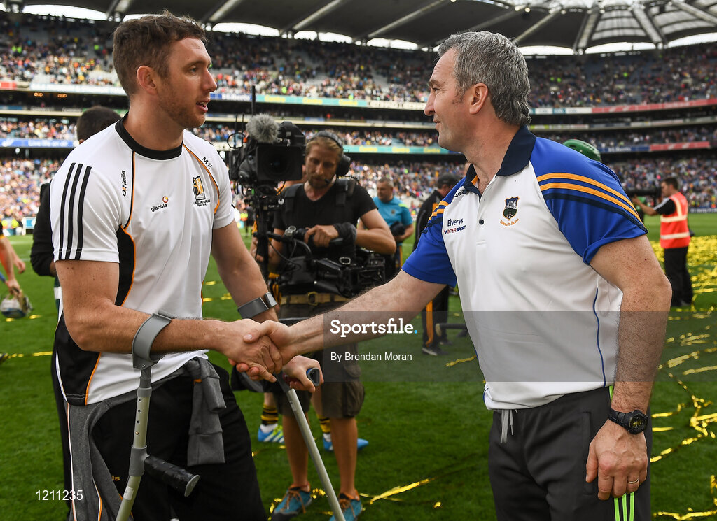 4 September 2016; Tipperary manager Michael Ryan shakes hands with injured Kilkenny player Michael Fennelly after the GAA Hurling All-Ireland Senior Championship Final match between Kilkenny and Tipperary at Croke Park in Dublin. Photo by Brendan Moran/Sportsfile