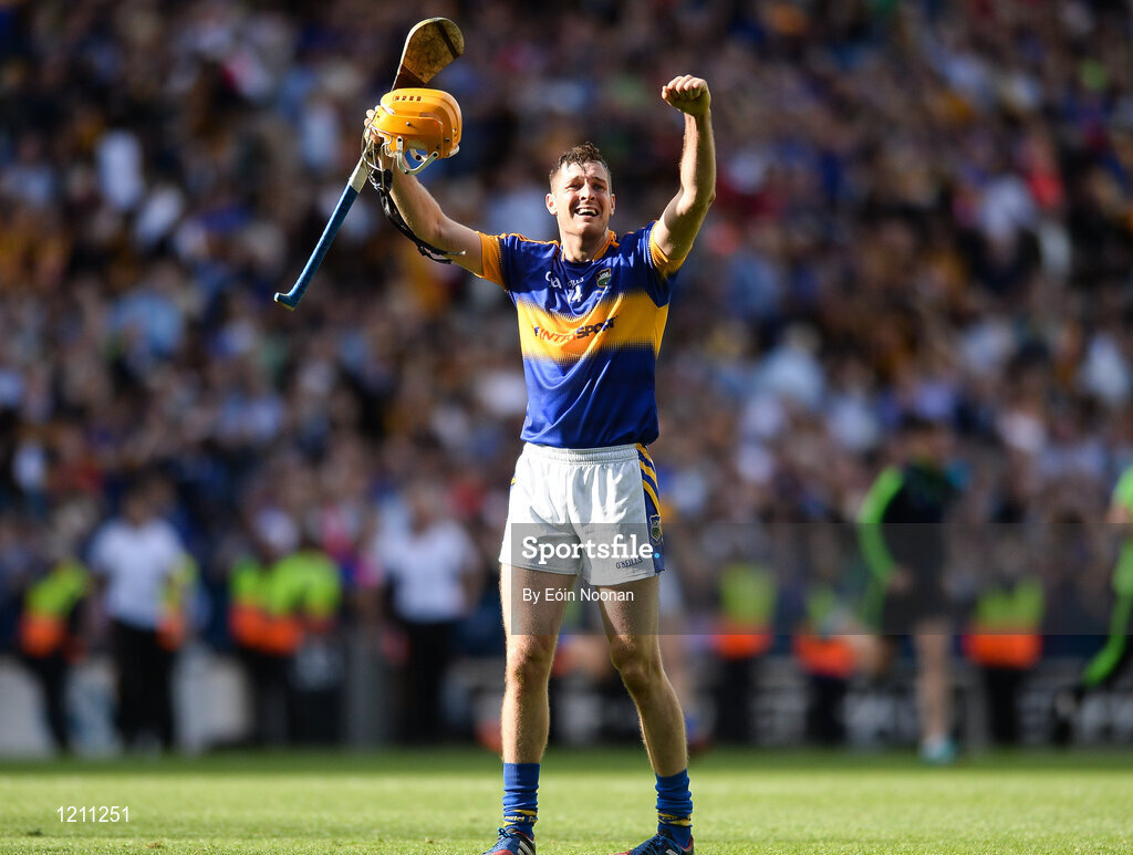 4 September 2016; Séamus Callanan of Tipperary celebrates at the final whistle during the GAA Hurling All-Ireland Senior Championship Final match between Kilkenny and Tipperary at Croke Park in Dublin. Photo by Eóin Noonan/Sportsfile