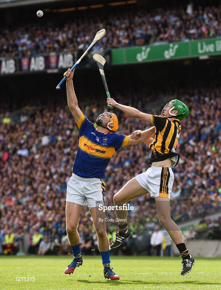 4 September 2016; Séamus Callanan of Tipperary in action against Joey Holden of Kilkenny during the GAA Hurling All-Ireland Senior Championship Final match between Kilkenny and Tipperary at Croke Park in Dublin. Photo by Cody Glenn/Sportsfile