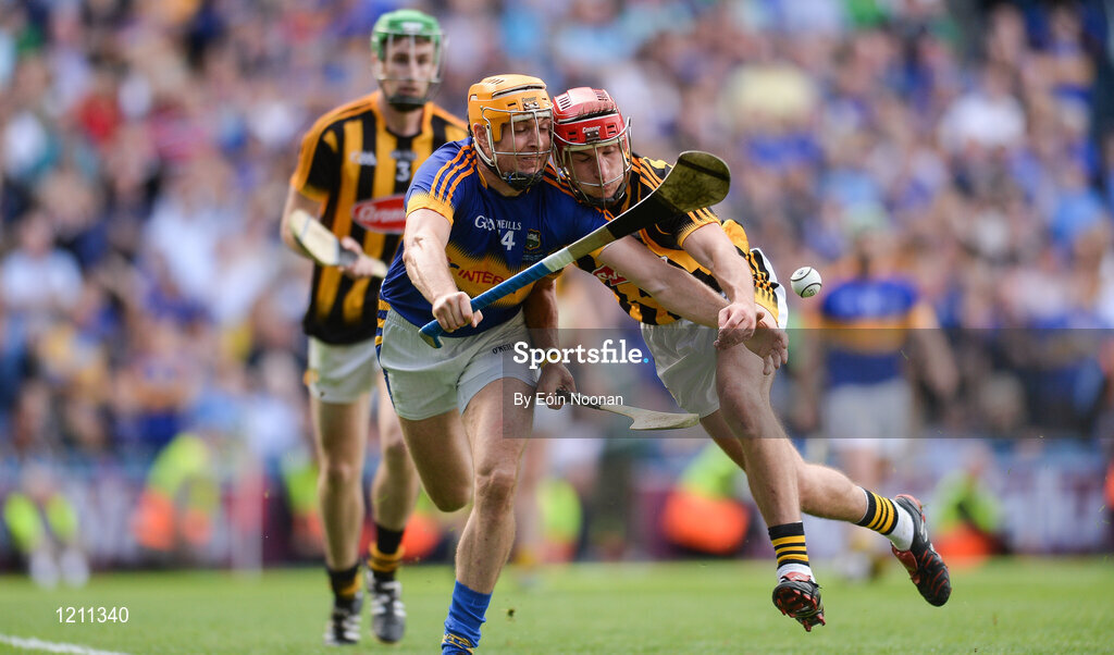 4 September 2016; Séamus Callanan of Tipperary in action against Cillian Buckley of Kilkenny  during the GAA Hurling All-Ireland Senior Championship Final match between Kilkenny and Tipperary at Croke Park in Dublin. Photo by Eóin Noonan/Sportsfile