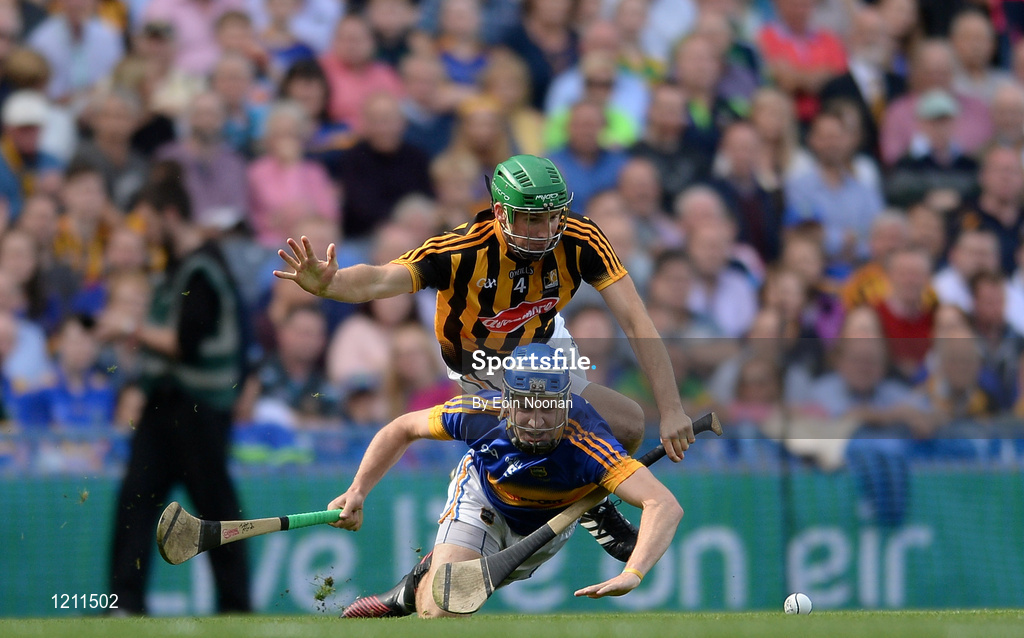 4 September 2016; John McGrath of Tipperary in action against Shane Prendergast of Kilkenny  during the GAA Hurling All-Ireland Senior Championship Final match between Kilkenny and Tipperary at Croke Park in Dublin. Photo by Eóin Noonan/Sportsfile