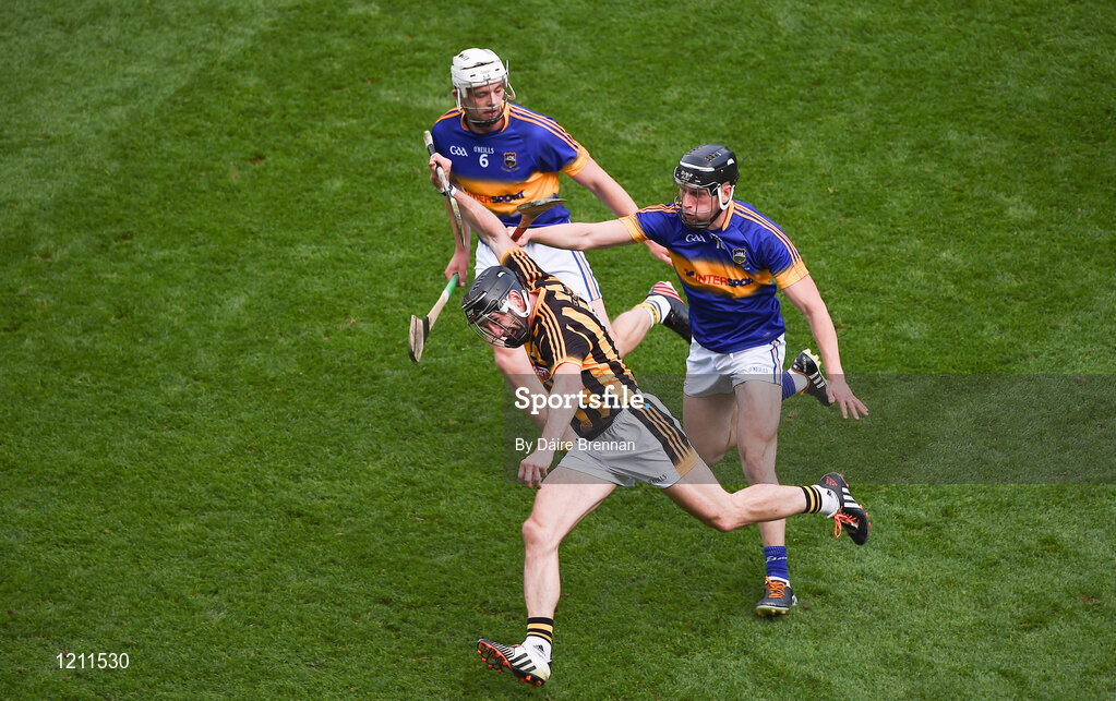 4 September 2016; Conor Fogarty of Kilkenny in action against Ronan Maher, left, and Dan McCormack of Tipperary during the GAA Hurling All-Ireland Senior Championship Final match between Kilkenny and Tipperary at Croke Park in Dublin. Photo by Daire Brennan/Sportsfile