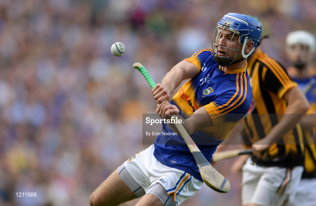 4 September 2016; John McGrath of Tipperary scoring a point for his side during the GAA Hurling All-Ireland Senior Championship Final match between Kilkenny and Tipperary at Croke Park in Dublin. Photo by Eóin Noonan/Sportsfile