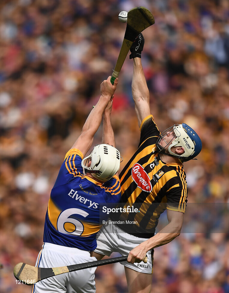 4 September 2016; TJ Reid of Kilkenny contests possession with Ronan Maher of Tipperary during the GAA Hurling All-Ireland Senior Championship Final match between Kilkenny and Tipperary at Croke Park in Dublin. Photo by Brendan Moran/Sportsfile