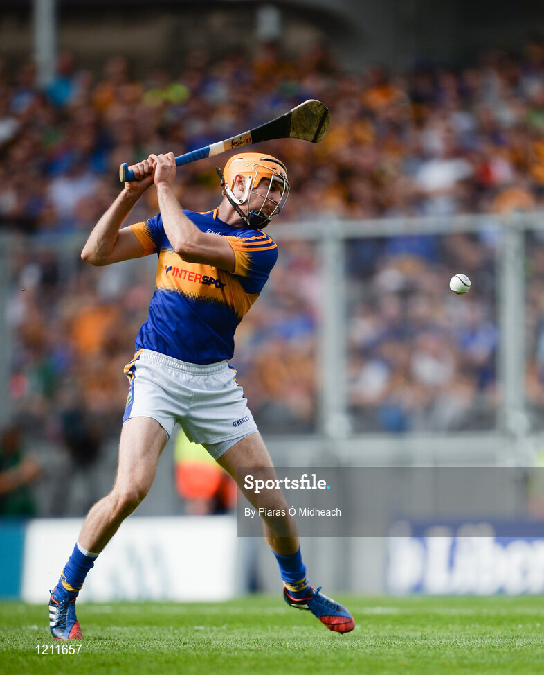 4 September 2016; Séamus Callanan of Tipperary takes a free during the GAA Hurling All-Ireland Senior Championship Final match between Kilkenny and Tipperary at Croke Park in Dublin. Photo by Piaras Ó Mídheach/Sportsfile