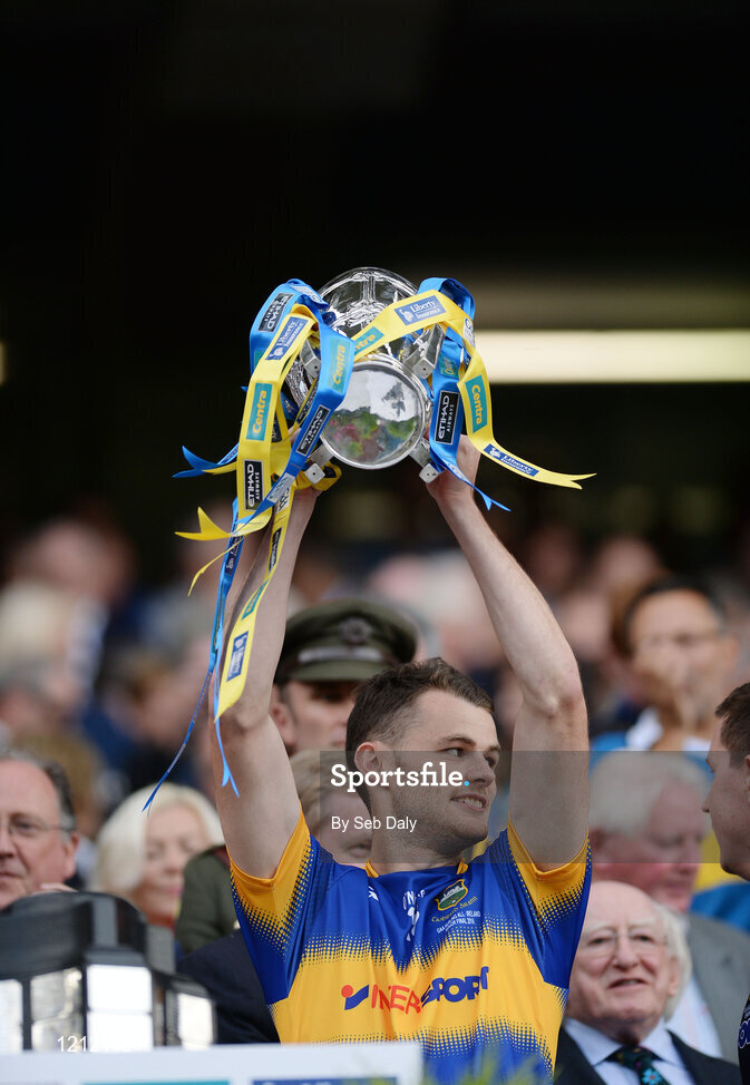 4 September 2016; Seán Curran of Tipperary lifts the trophy following his team's victory in the GAA Hurling All-Ireland Senior Championship Final match between Kilkenny and Tipperary at Croke Park in Dublin. Photo by Seb Daly/Sportsfile