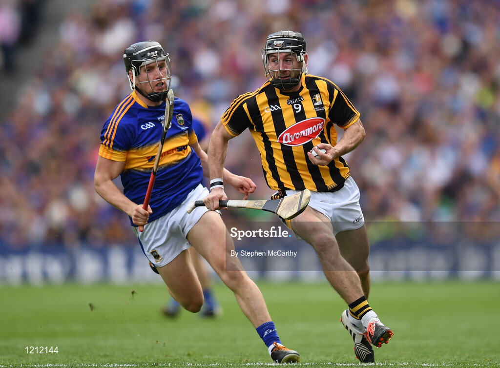 4 September 2016; Conor Fogarty of Kilkenny in action against Dan McCormack of Tipperary during the GAA Hurling All-Ireland Senior Championship Final match between Kilkenny and Tipperary at Croke Park in Dublin. Photo by Stephen McCarthy/Sportsfile