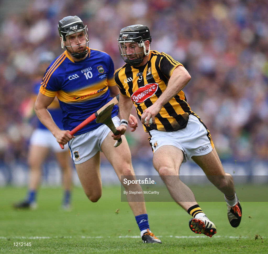 4 September 2016; Conor Fogarty of Kilkenny in action against Dan McCormack of Tipperary during the GAA Hurling All-Ireland Senior Championship Final match between Kilkenny and Tipperary at Croke Park in Dublin. Photo by Stephen McCarthy/Sportsfile