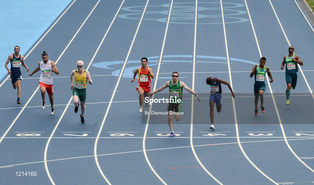 9 September 2016; Jason Smyth of Ireland crosses the line to win the Men's 100m - T13 Final, with a time of 10.64, at the Rio Olympic Stadium during the Rio 2016 Paralympic Games in Rio de Janeiro, Brazil. Photo by Diarmuid Greene/Sportsfile