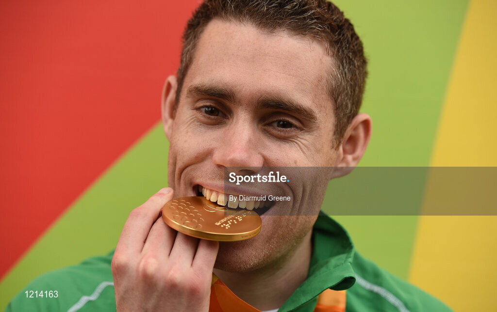 9 September 2016; Jason Smyth of Ireland with his gold medal after winning the Men's 100m T13 Final with a time of 10.64 at the Rio Olympic Stadium during the Rio 2016 Paralympic Games in Rio de Janeiro, Brazil. Photo by Diarmuid Greene/Sportsfile
