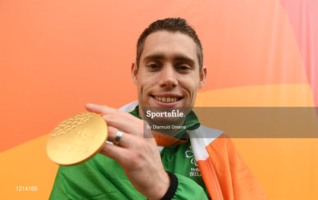 9 September 2016; Jason Smyth of Ireland with his gold medal after winning the Men's 100m T13 Final with a time of 10.64 at the Rio Olympic Stadium during the Rio 2016 Paralympic Games in Rio de Janeiro, Brazil. Photo by Diarmuid Greene/Sportsfile