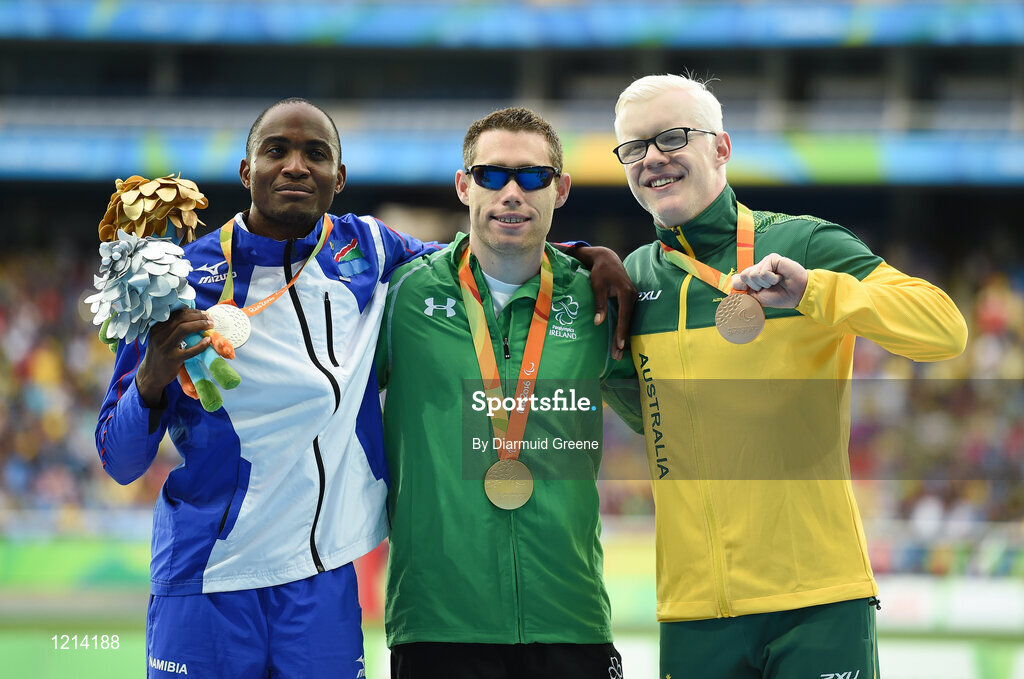 9 September 2016; Gold-medalist Jason Smyth of Ireland alongside silver-medalist Johannes Nambala of Namibia and bronze-medalist Chad Perris of Australia during the medal presentation after the Men's 100m T13 Final at the Rio Olympic Stadium during the Rio 2016 Paralympic Games in Rio de Janeiro, Brazil. Photo by Diarmuid Greene/Sportsfile