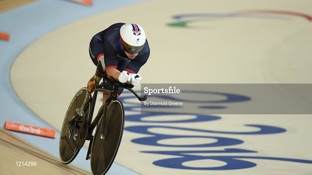 9 September 2016; Jody Cundy of Great Britain on his way to winning the Men's C4-5 1000m Time Trial Final at the Rio Olympic Velodrome during the Rio 2016 Paralympic Games in Rio de Janeiro, Brazil. Photo by Diarmuid Greene/Sportsfile
