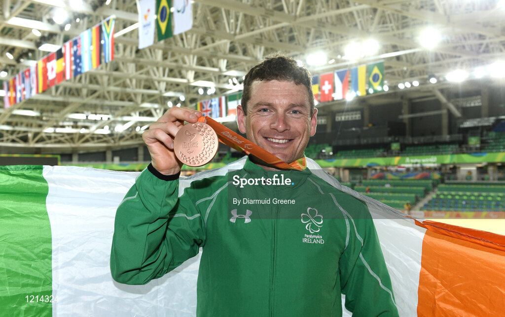 9 September 2016; Eoghan Clifford of Ireland with his bronze medal after finishing third in the Men's C3 3000m Individual Pursuit Final at the Rio Olympic Velodrome during the Rio 2016 Paralympic Games in Rio de Janeiro, Brazil. Photo by Diarmuid Greene/Sportsfile