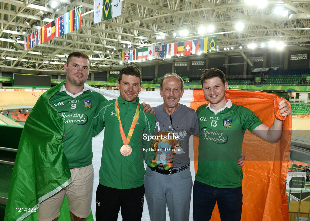 9 September 2016; Bronze medallist Eoghan Clifford of Ireland after the Men's C3 3000m Individual Pursuit Final with his brother William, left, father Michael and brother Fergus, right, all from Bruff, Co. Limerick, at the Rio Olympic Velodrome during the Rio 2016 Paralympic Games in Rio de Janeiro, Brazil. Photo by Diarmuid Greene/Sportsfile