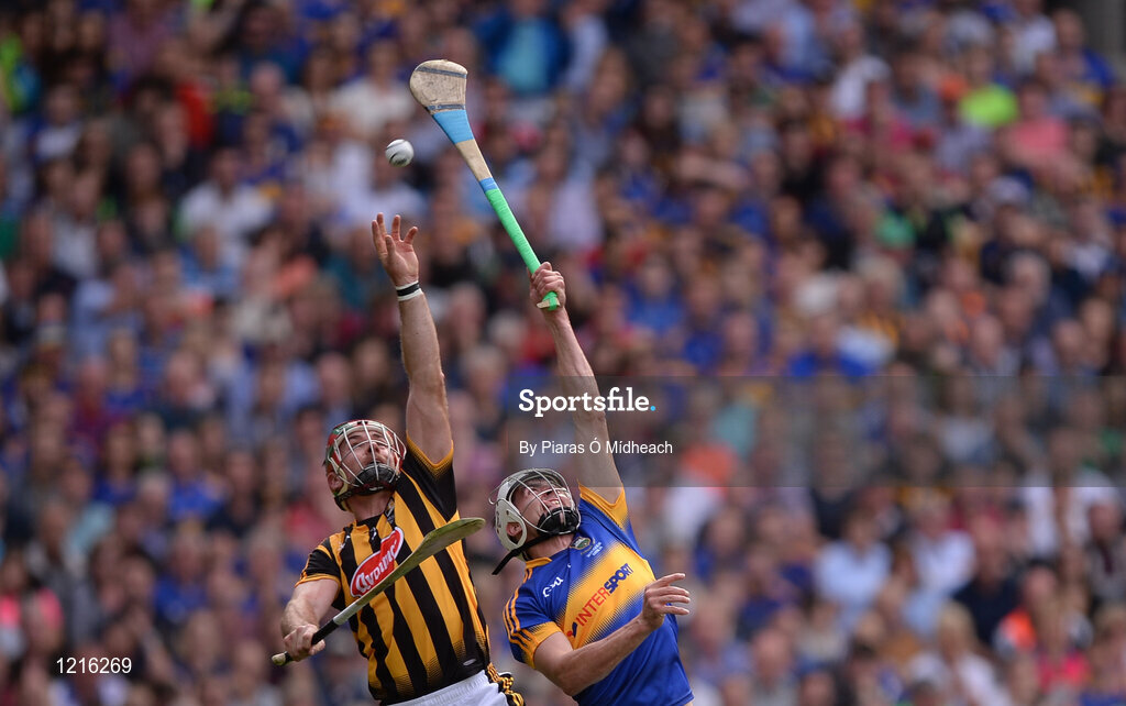4 September 2016; Kieran Joyce of Kilkenny in action against Patrick Maher during the GAA Hurling All-Ireland Senior Championship Final match between Kilkenny and Tipperary at Croke Park in Dublin. Photo by Piaras Ó Mídheach/Sportsfile