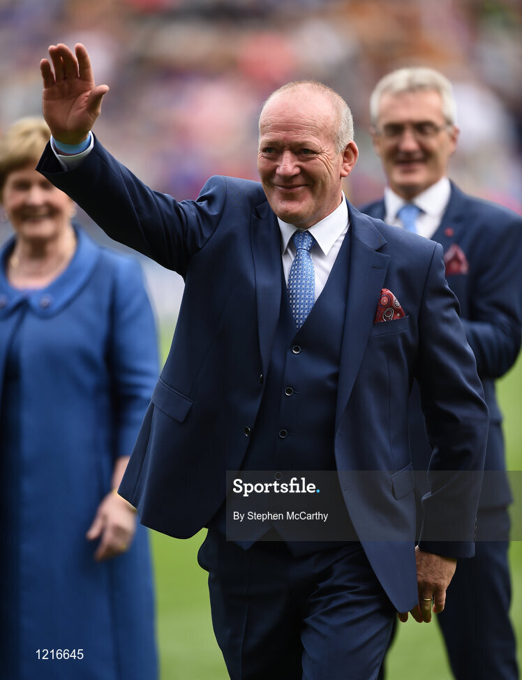 4 September 2016; Member of the Tipperary 1991 Jubilee Hurling team, Bobby Ryan, during their presentation to the crowd before the GAA Hurling All-Ireland Senior Championship Final match between Kilkenny and Tipperary at Croke Park in Dublin. Photo by Stephen McCarthy/Sportsfile