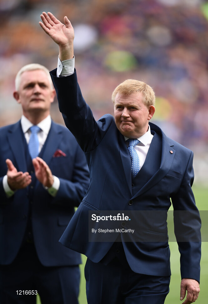 4 September 2016; Member of the Tipperary 1991 Jubilee Hurling team, Conor Stakelum, during their presentation to the crowd before the GAA Hurling All-Ireland Senior Championship Final match between Kilkenny and Tipperary at Croke Park in Dublin. Photo by Stephen McCarthy/Sportsfile