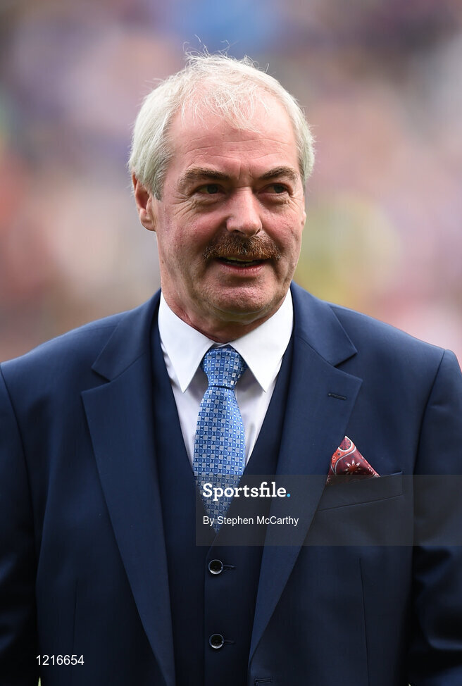 4 September 2016; Member of the Tipperary 1991 Jubilee Hurling team, Donie O'Connell, during their presentation to the crowd before the GAA Hurling All-Ireland Senior Championship Final match between Kilkenny and Tipperary at Croke Park in Dublin. Photo by Stephen McCarthy/Sportsfile