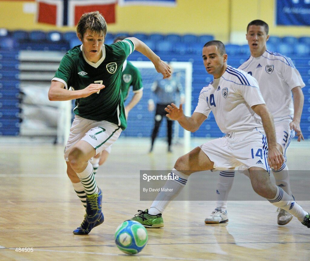 23 January 2011; Ian Byrne, Republic of Ireland, in action against Adam Cohen, Israel. UEFA Futsal EURO 2011/12 Preliminary Round - Group F, Republic of Ireland v Israel, National Basketball Arena, Tallaght, Dublin. Picture credit: David Maher / SPORTSFILE