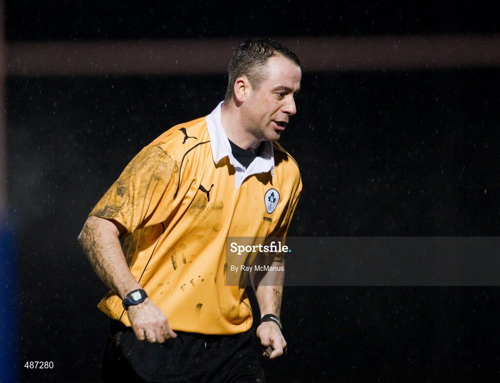 5 February 2011; Referee John Lacey. Ulster Bank All-Ireland League Division 1A, Old Belvedere v Blackrock College RFC, Anglesea Road, Ballsbridge, Dublin. Picture credit: Ray McManus / SPORTSFILE