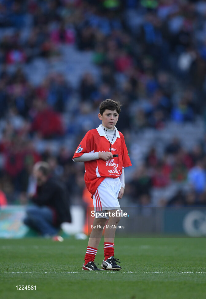 1 October 2016; Referee Fionn Morna, from the Downs NS, Mullingar, Westmeath, during the INTO Cumann na mBunscol GAA Respect Exhibition Go Games at the GAA Football All-Ireland Senior Championship Final Replay match between Dublin and Mayo at Croke Park in Dublin. Photo by Ray McManus/Sportsfile