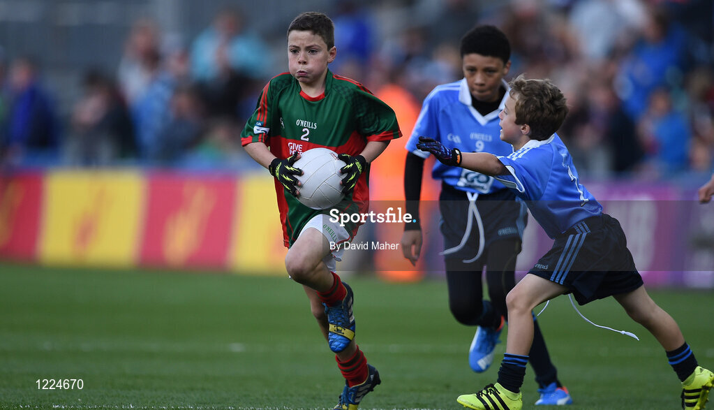 1 October 2016; Oisín Ivers, Kinvara GAA, Kinvara, Galway, representing Mayo, during the INTO Cumann na mBunscol GAA Respect Exhibition Go Games at the GAA Football All-Ireland Senior Championship Final Replay match between Dublin and Mayo at Croke Park in Dublin. Photo by David Maher/Sportsfile