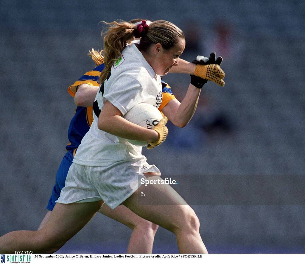 30 September 2001; Janice O'Brien, Kildare Junior. Ladies Football. Picture credit; Aoife Rice / SPORTSFILE