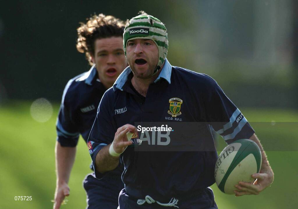 27 October 2001; Shane Moore, UCD. Rugby. Picture credit; Ray McManus / SPORTSFILE *EDI*