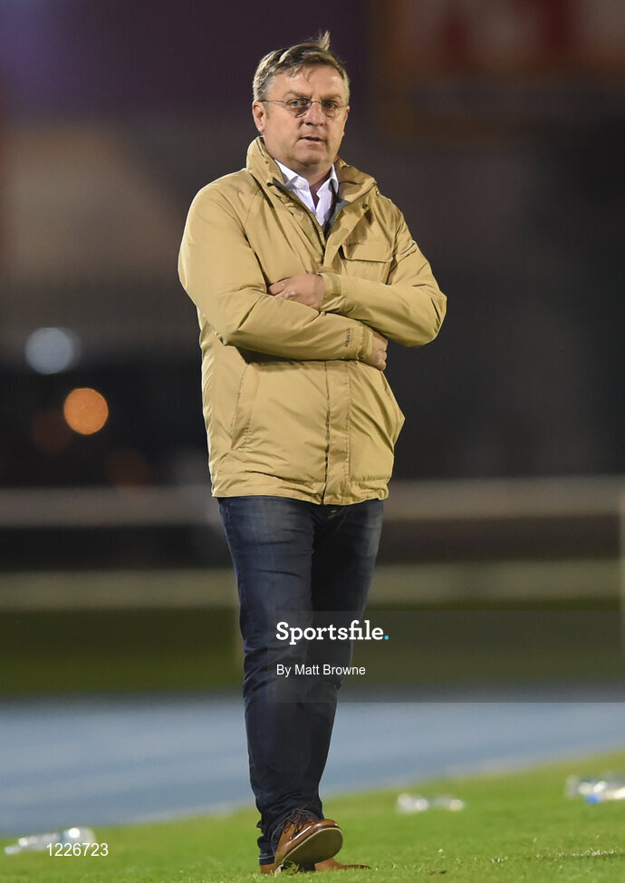 7 October 2016; Serbia head coach Tomislav Sivic during the UEFA U21 Championship Qualifier match between Republic of Ireland and Serbia at the RSC, Waterford. Photo by Matt Browne/Sportsfile