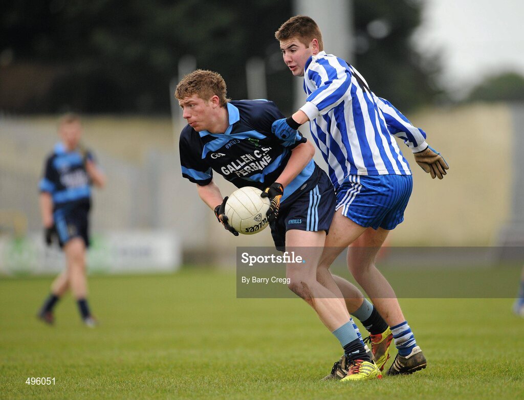 8 March 2011; Ciaran Cahill, Gallen Community School, Ferbane, Co. Offaly, in action against Dean O'Toole, Colaiste Bhride Carnew, Co. Wicklow. Leinster Vocational Schools Senior Football “A” Final, Colaiste Bhride Carnew, Co. Wicklow v Gallen Community School, Ferbane, Co. Offaly, O’Moore Park, Portlaoise, Co. Laois. Picture credit: Barry Cregg / SPORTSFILE