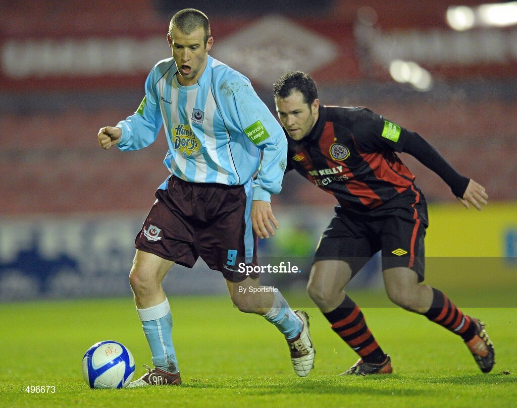 11 March 2011; David Freeman, Drogheda United, in action against Mark Rossiter, Bohemians. Airtricity League Premier Division, Bohemians v Drogheda United, Dalymount Park, Dublin. Photo by Sportsfile