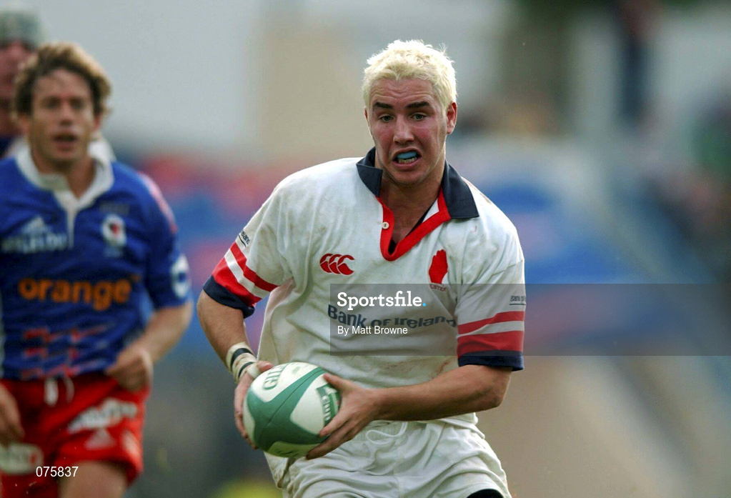 27 October 2001; Paddy Wallace of Ulster during the Heineken Cup Pool 2 match between Stade Francais and Ulster at Stade Jean-Bouin in Paris, France. Photo by Matt Browne/Sportsfile