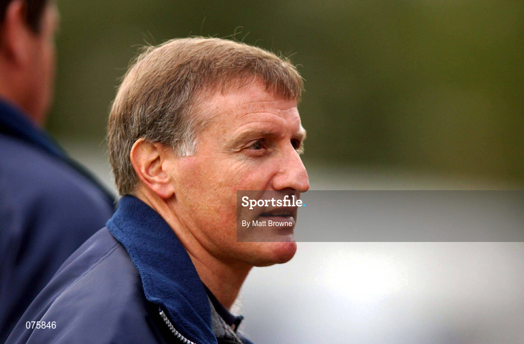 27 October 2001; Ulster Coach Alan Solomans during the Heineken Cup Pool 2 match between Stade Francais and Ulster at Stade Jean-Bouin in Paris, France. Photo by Matt Browne/Sportsfile